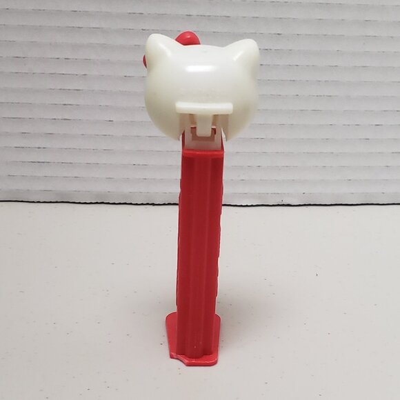 Hello Kitty Pez Dispenser - Picture 5 of 8